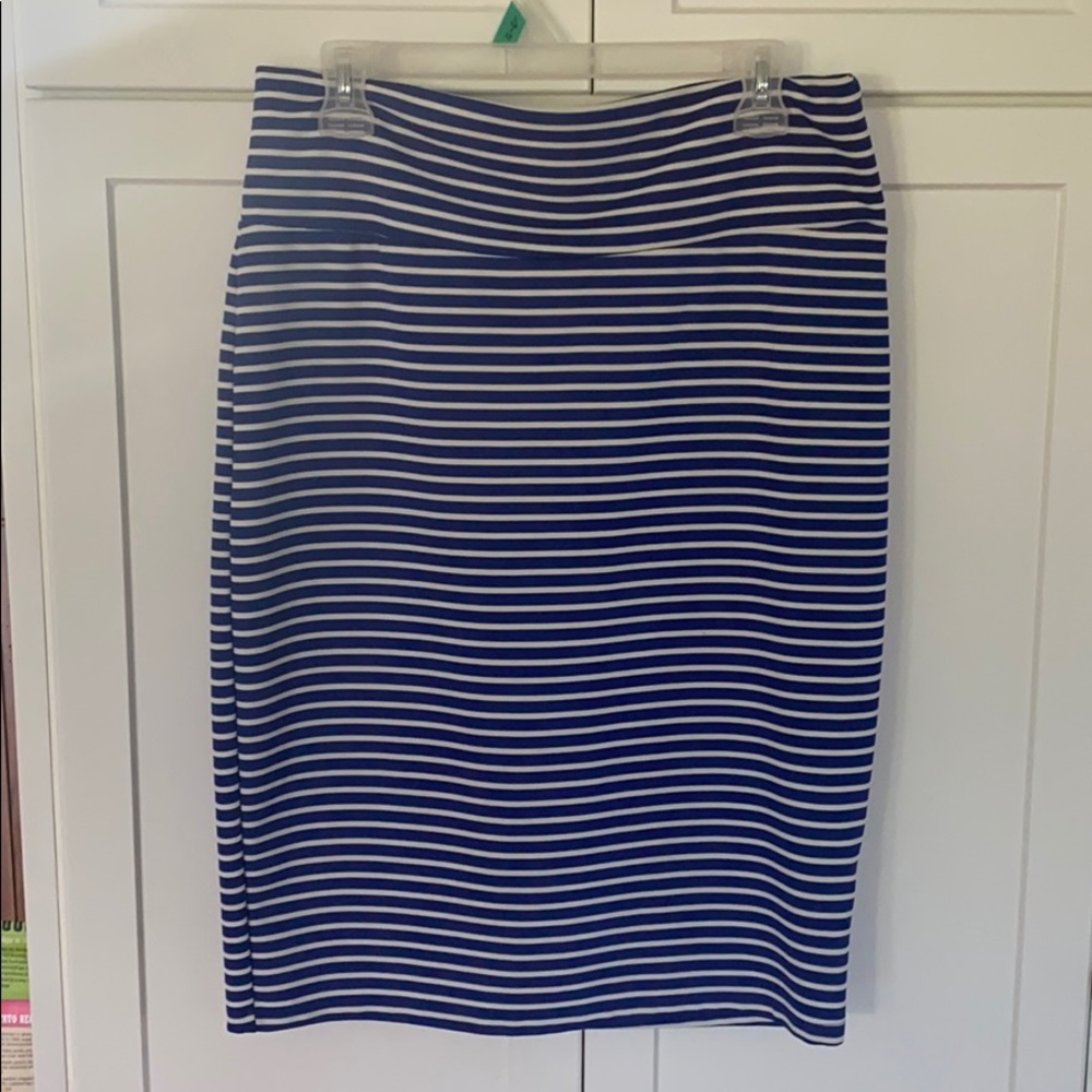 Lula roe Cassie skirt